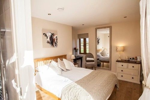 Accommodation Bristol Airport Redhill  Экстерьер фото