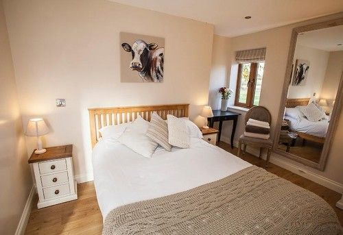 Accommodation Bristol Airport Redhill  Экстерьер фото